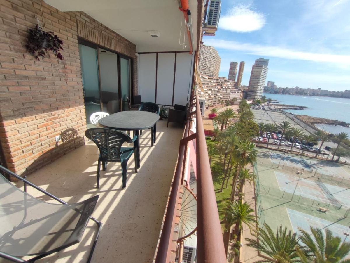 Very Lightful Apartment. Incredible Sea Views. Big Terrace, Swimming Pool. Ac. Very Close To Alicante City Center. 外观 照片
